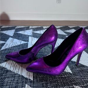 Metallic magenta Gianni Bini pumps *original posting had size 8.5, it’s a 9.